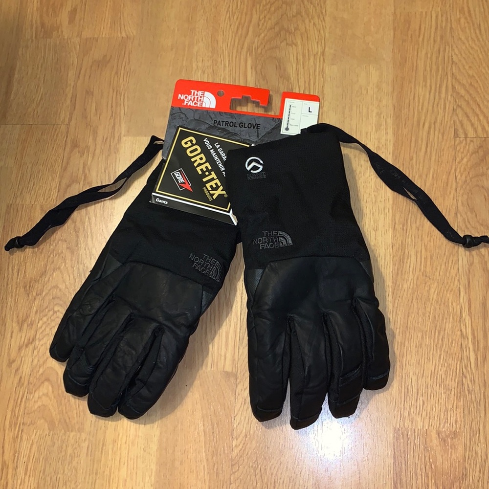 NWT The North Face GORE-TEX Patrol Gloves, Large